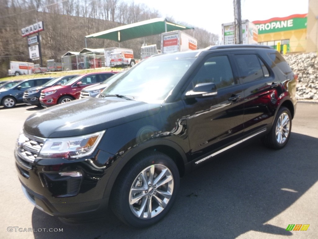 2018 Explorer XLT 4WD - Shadow Black / Ebony Black photo #5