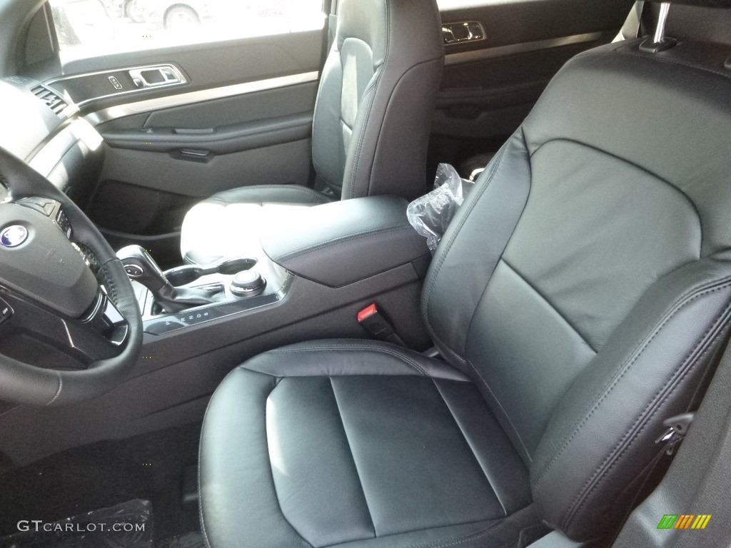 2018 Explorer XLT 4WD - Shadow Black / Ebony Black photo #12