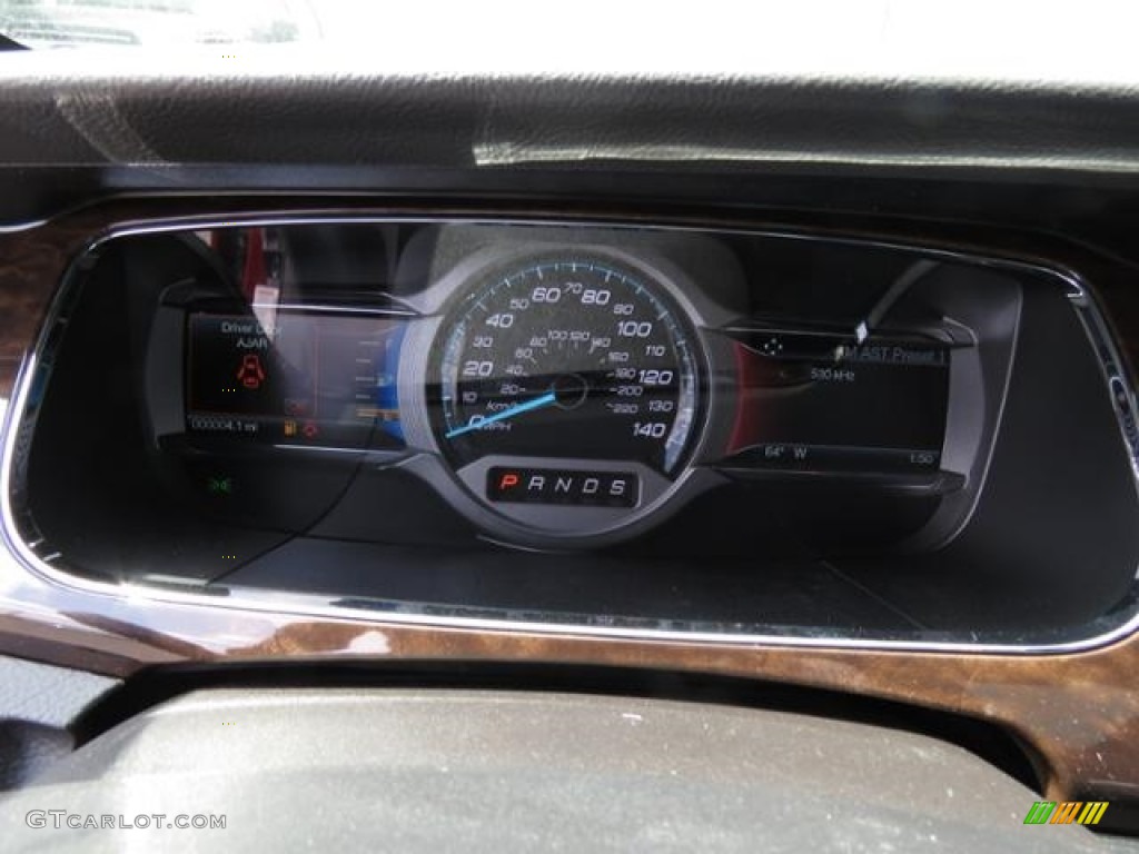 2018 Taurus Limited - Ruby Red / Charcoal Black photo #16