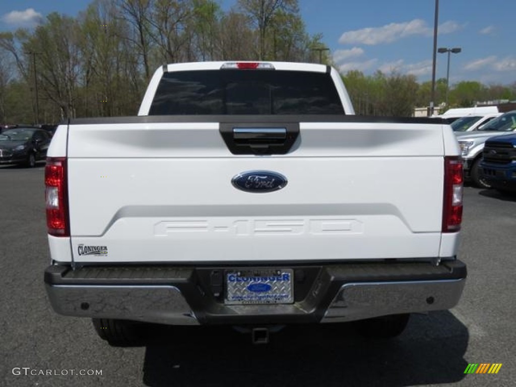 2018 F150 XLT SuperCrew 4x4 - Oxford White / Earth Gray photo #4