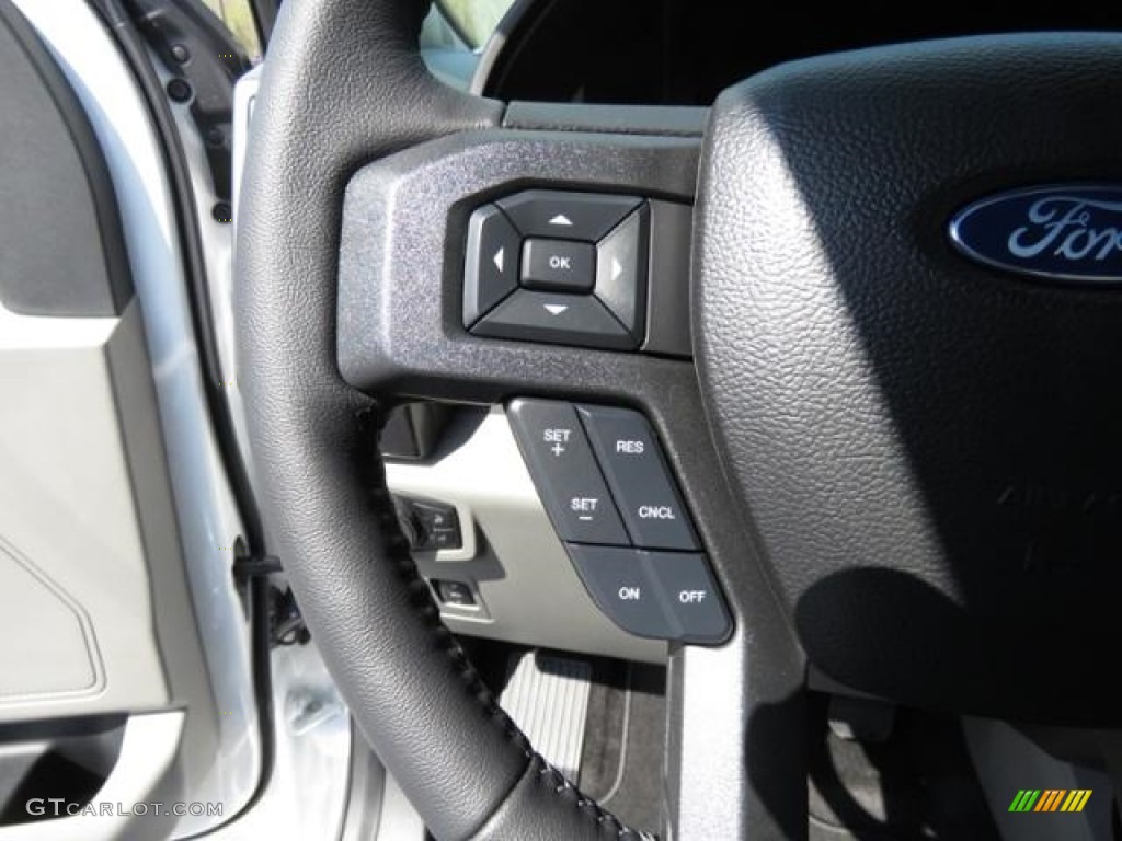 2018 F150 XLT SuperCrew 4x4 - Oxford White / Earth Gray photo #15