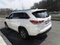 2015 Blizzard Pearl White Toyota Highlander XLE AWD  photo #8