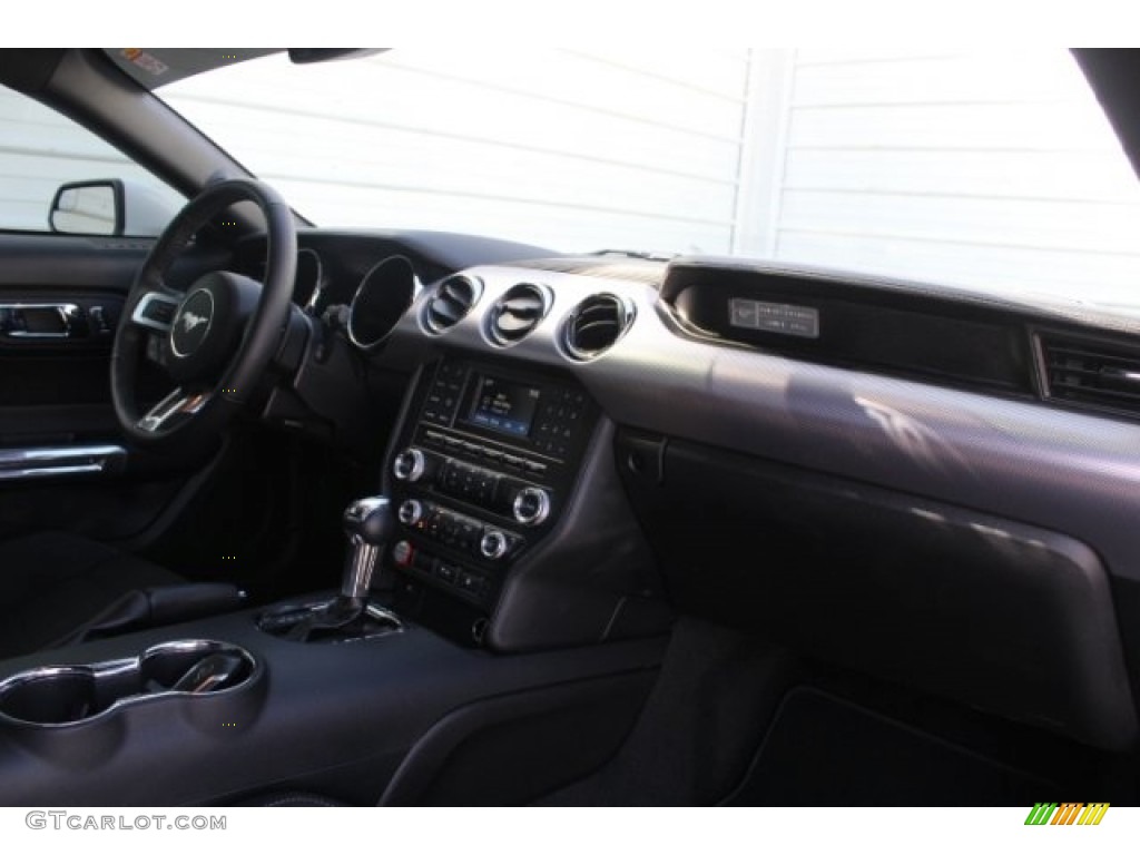 2017 Mustang GT Coupe - White Platinum / Ebony photo #29