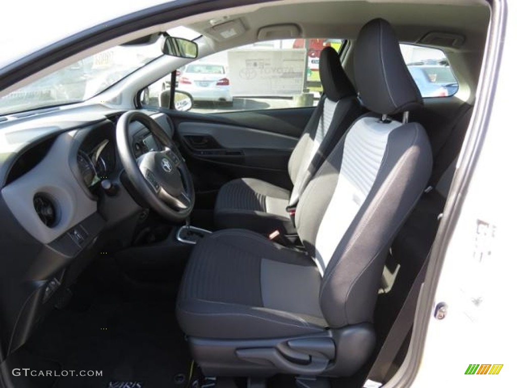 2018 Yaris 3-Door L - Super White / Black photo #7