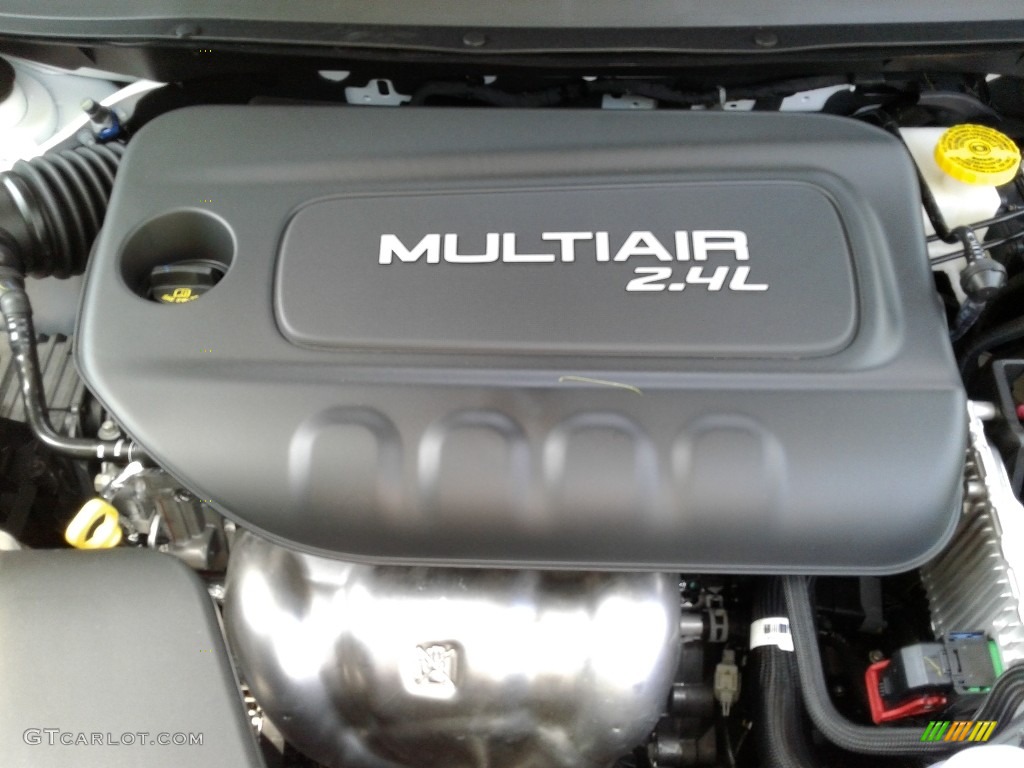 2019 Jeep Cherokee Limited 2.4 Liter DOHC 16-Valve VVT MultiAir 4 Cylinder Engine Photo #126617430