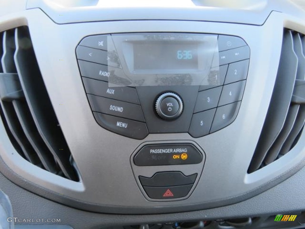 2018 Ford Transit Van 250 HR Long Controls Photo #126618498