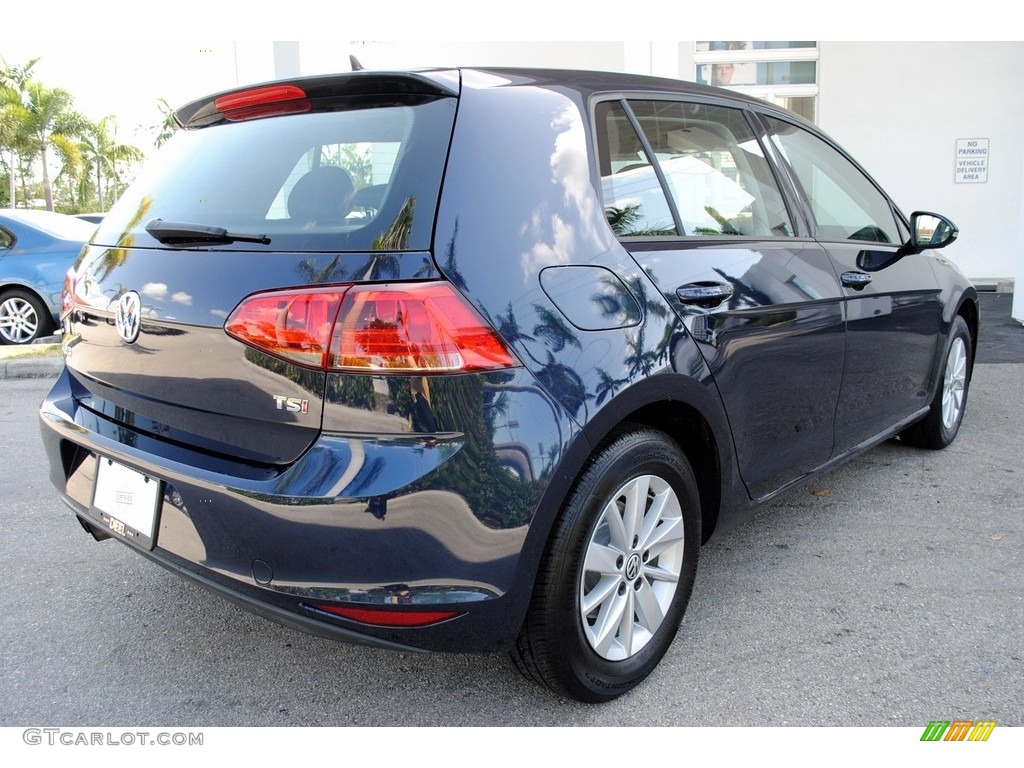 2017 Golf 4 Door 1.8T S - Night Blue Metallic / Titan Black photo #10