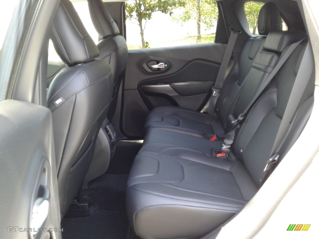 2019 Jeep Cherokee Limited Rear Seat Photo #126619755