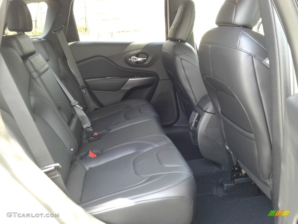 2019 Jeep Cherokee Limited Rear Seat Photo #126619815