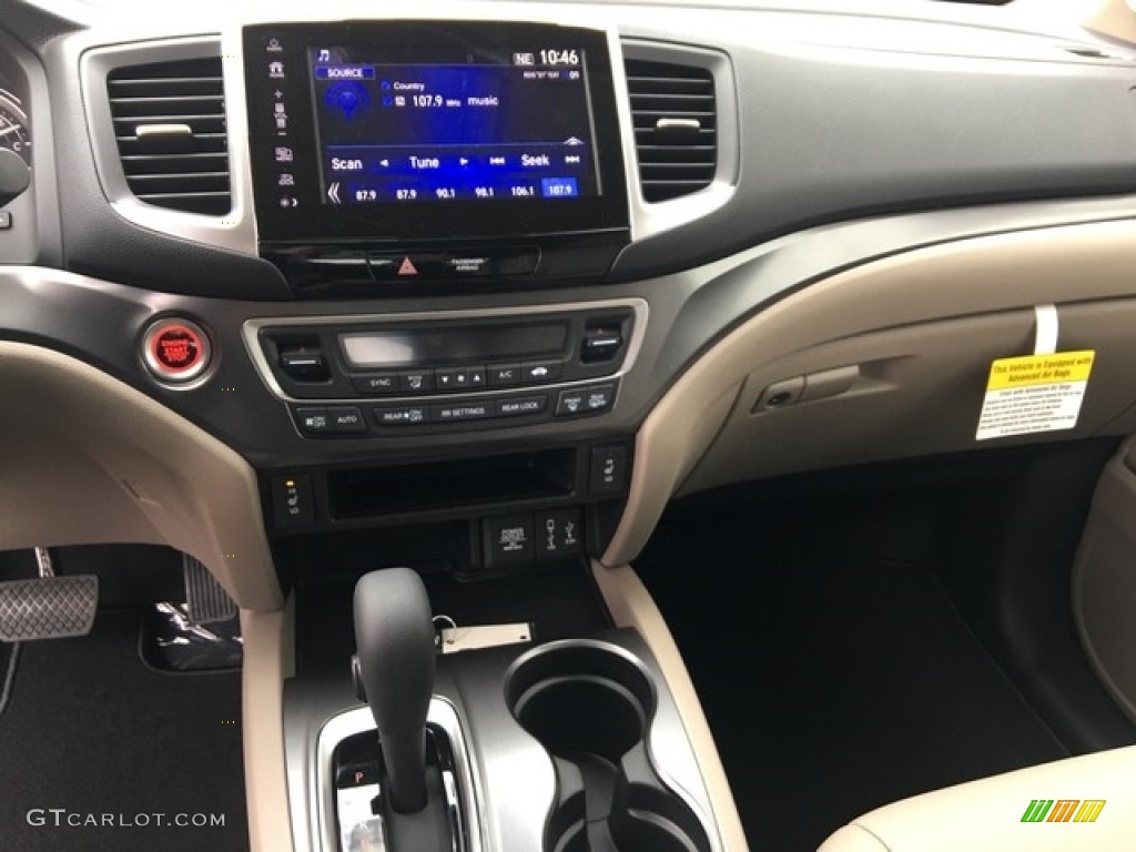 2018 Honda Pilot EX-L AWD Controls Photo #126620544