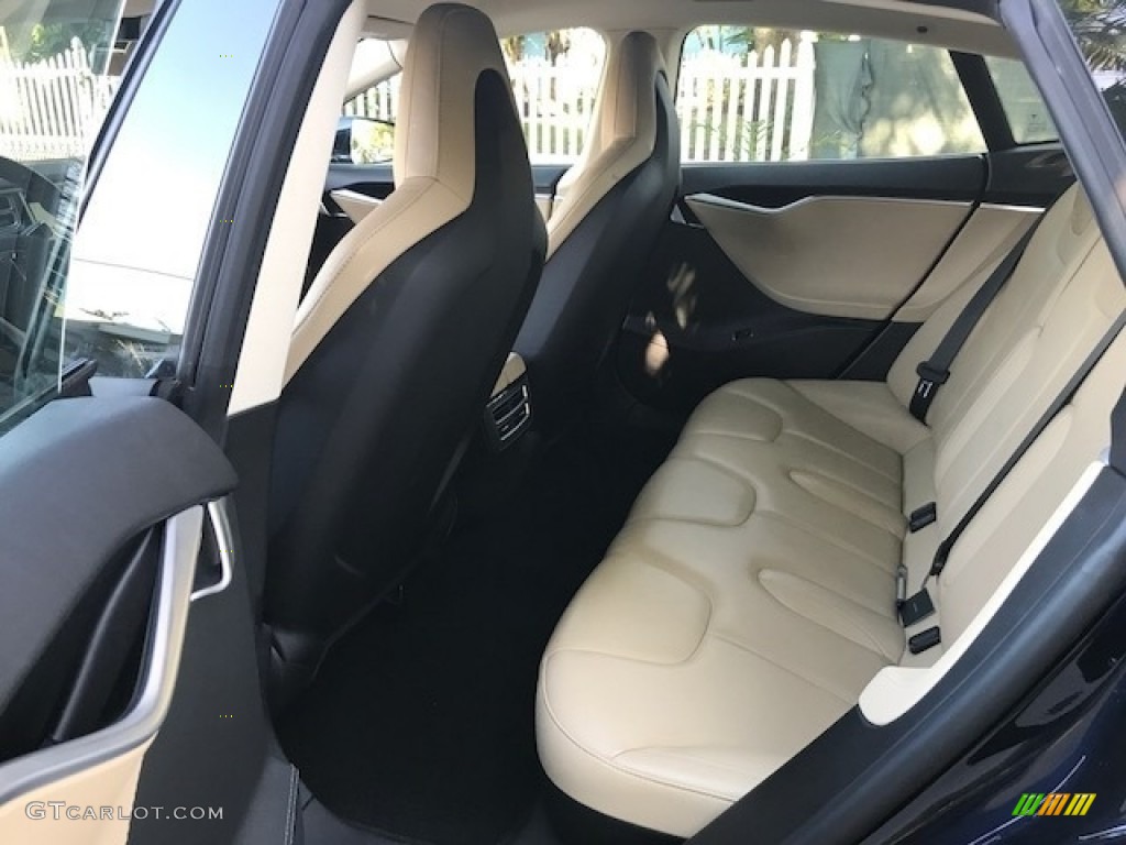 2014 Tesla Model S Standard Model S Model Rear Seat Photos