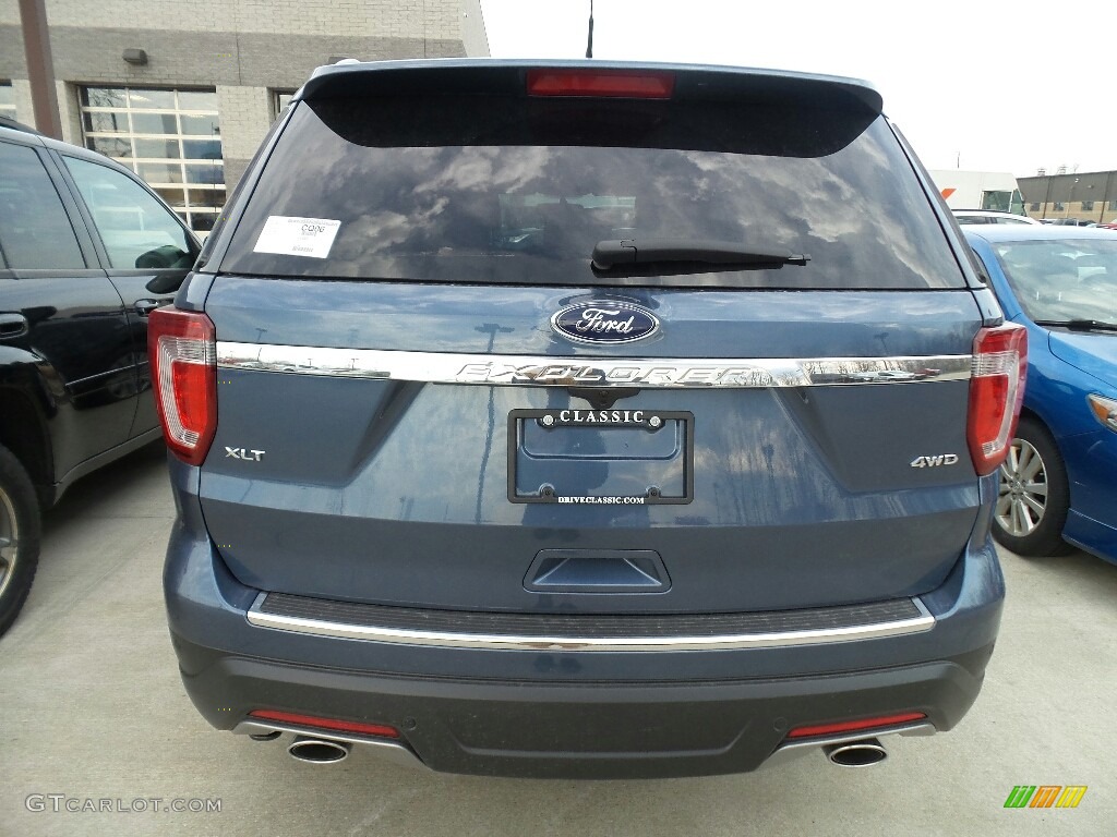 2018 Explorer XLT 4WD - Blue Metallic / Ebony Black photo #4