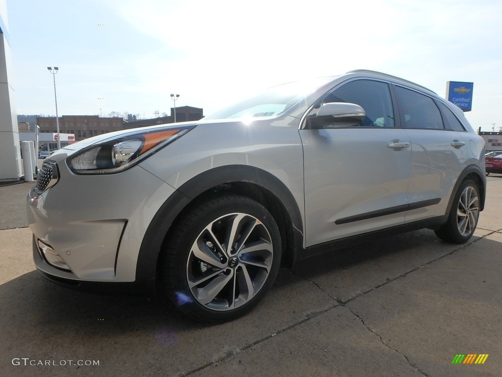 2018 Niro Touring Hybrid - Silky Silver / Charcoal photo #7