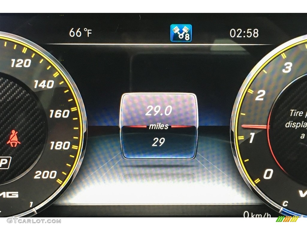 2018 E AMG 63 S 4Matic - Black / Black photo #34