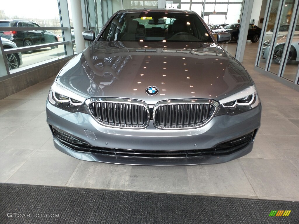 2018 5 Series 530i xDrive Sedan - Bluestone Metallic / Black photo #4