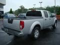 2009 Radiant Silver Nissan Frontier SE Crew Cab 4x4  photo #3