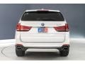 Alpine White - X5 xDrive50i Photo No. 3