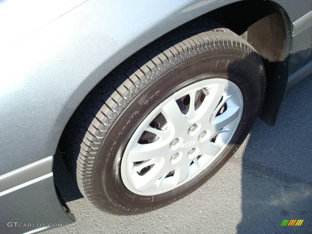 2005 Impala  - Medium Gray Metallic / Medium Gray photo #7