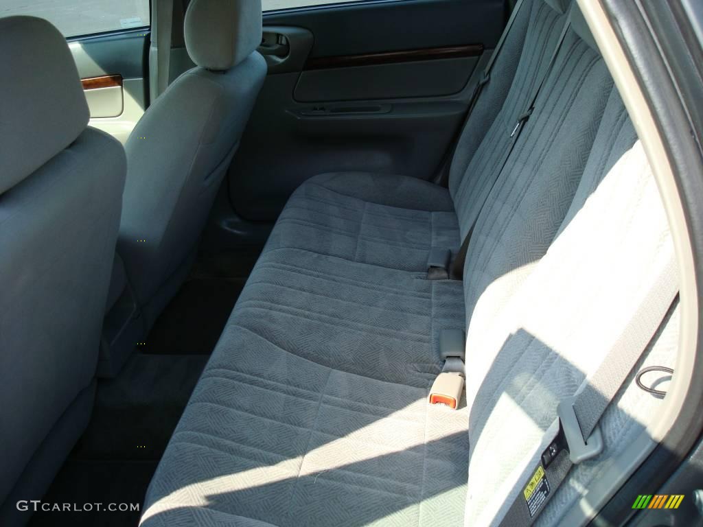 2005 Impala  - Medium Gray Metallic / Medium Gray photo #9