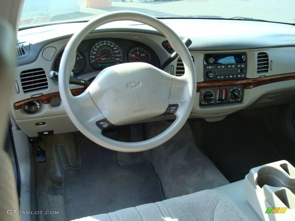 2005 Impala  - Medium Gray Metallic / Medium Gray photo #10