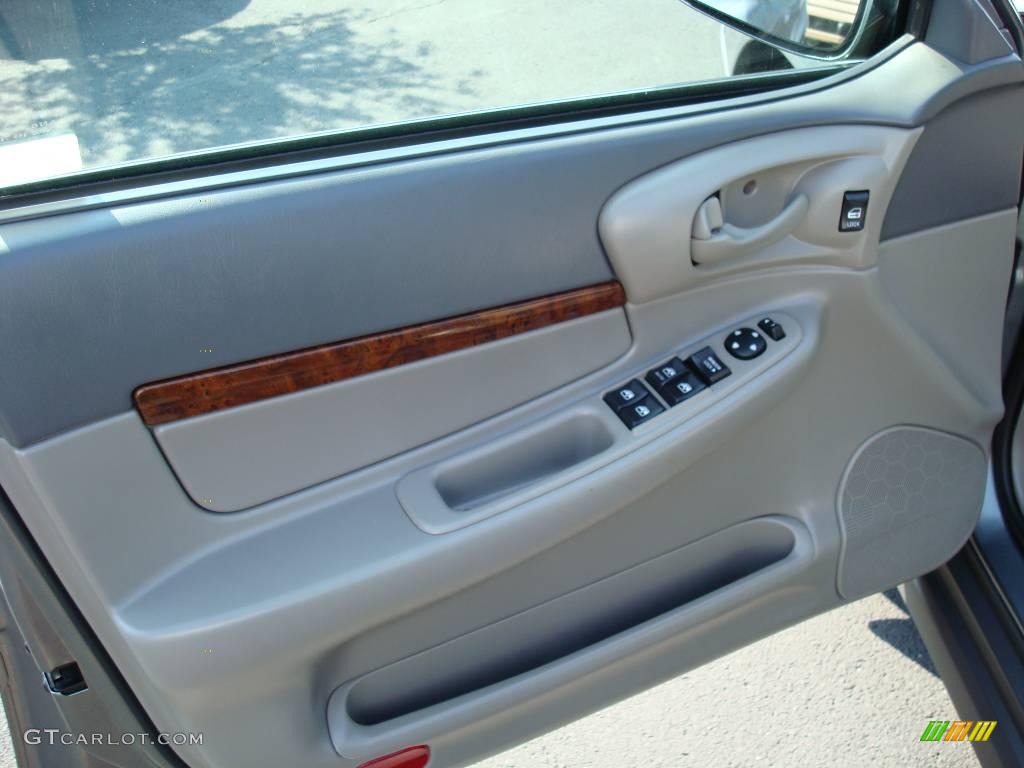 2005 Impala  - Medium Gray Metallic / Medium Gray photo #11