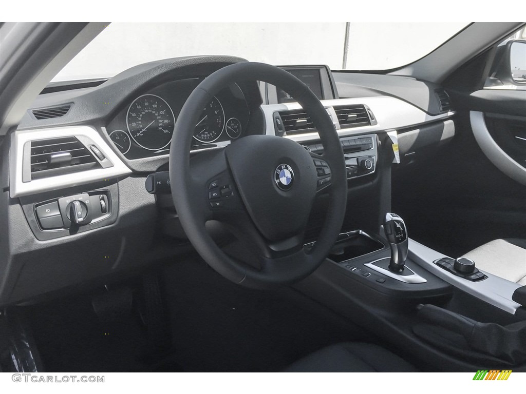 2018 3 Series 320i Sedan - Glacier Silver Metallic / Black photo #5