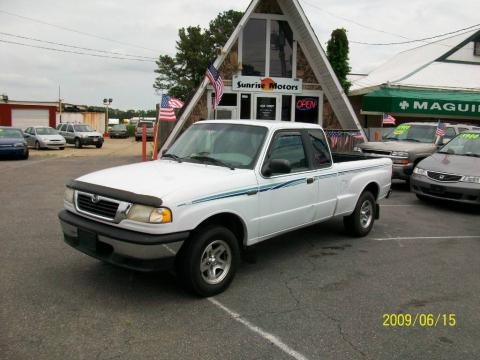 1998 Mazda B-Series Truck B4000 SE Extended Cab Data, Info and Specs