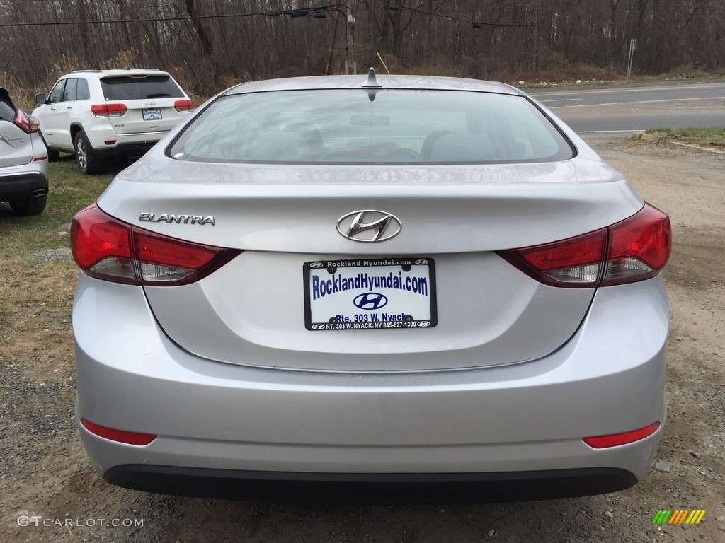 2014 Elantra SE Sedan - Silver / Gray photo #5