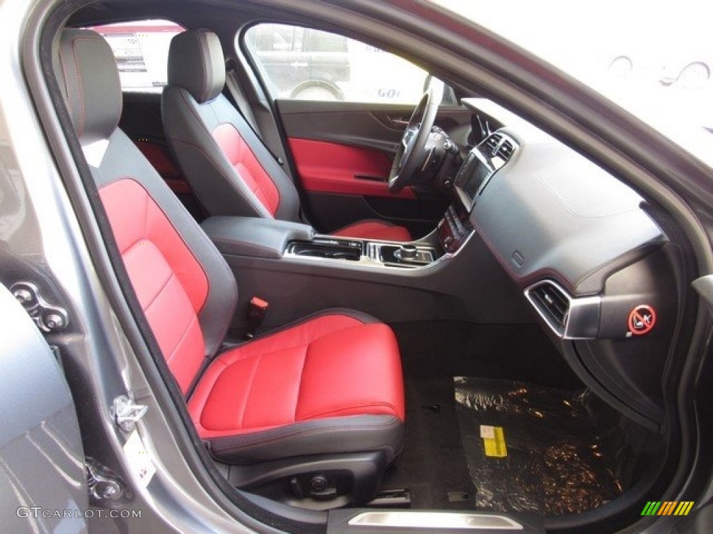 2018 Jaguar XE 30t R-Sport Front Seat Photo #126648072