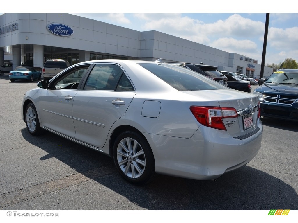 2012 Camry XLE V6 - Classic Silver Metallic / Ivory photo #4