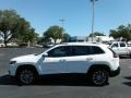 2019 Bright White Jeep Cherokee Latitude Plus  photo #2