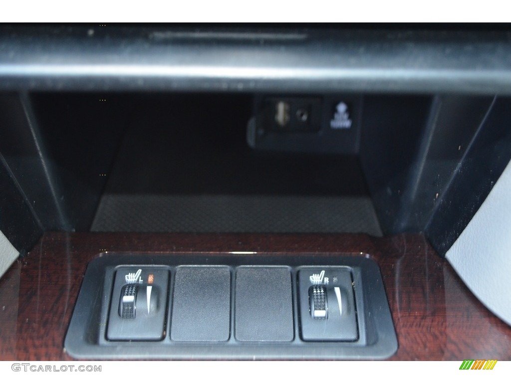 2012 Camry XLE V6 - Classic Silver Metallic / Ivory photo #21