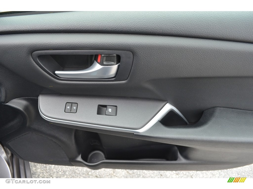 2015 Camry SE - Predawn Gray Mica / Black photo #14