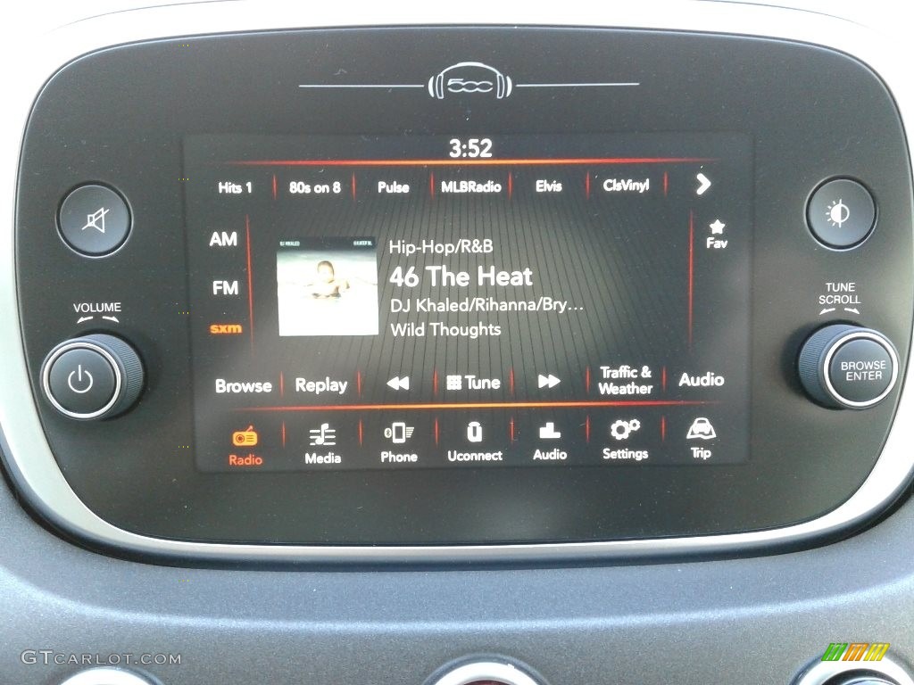 2018 Fiat 500X Trekking Controls Photo #126654632