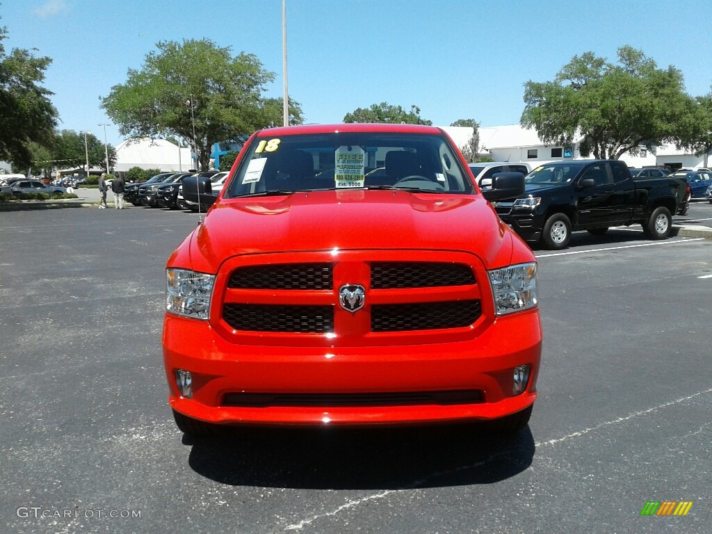 2018 1500 Express Crew Cab 4x4 - Flame Red / Black/Diesel Gray photo #8