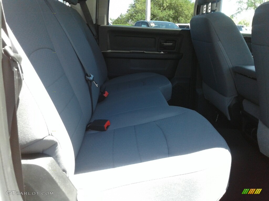2018 1500 Express Crew Cab 4x4 - Bright White / Black/Diesel Gray photo #11