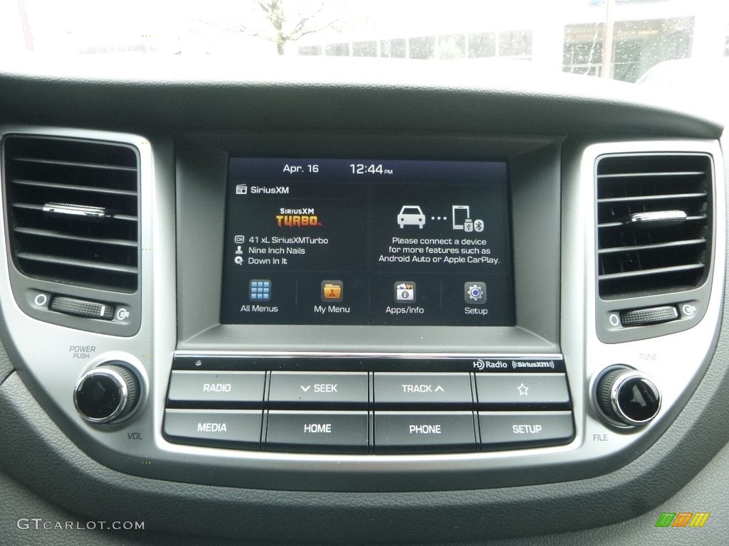 2018 Hyundai Tucson Sport AWD Controls Photo #126655925