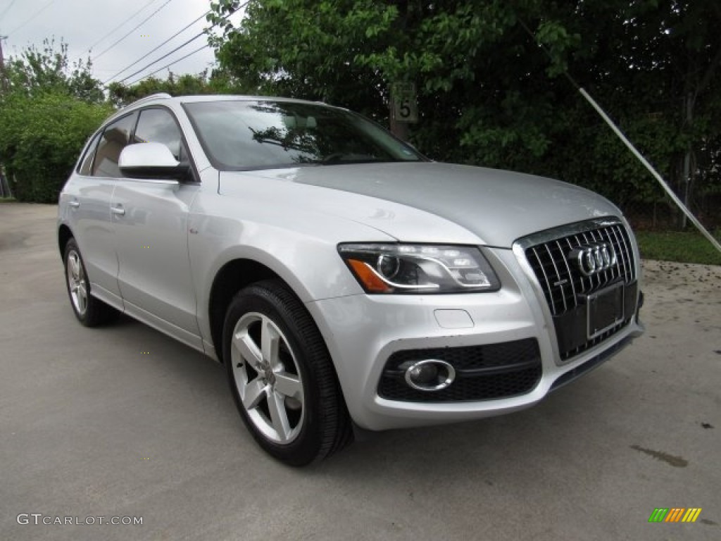 2012 Q5 3.2 FSI quattro - Ice Silver Metallic / Black photo #2