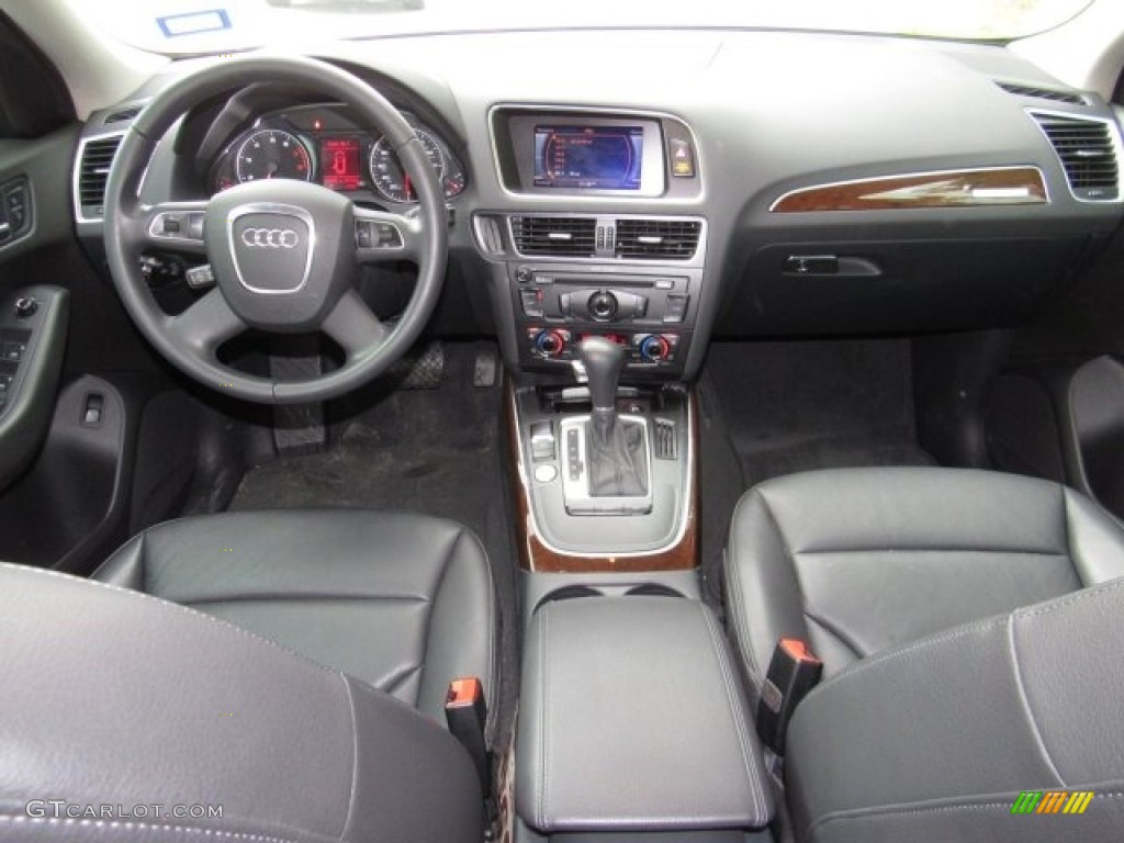 2012 Q5 3.2 FSI quattro - Ice Silver Metallic / Black photo #3