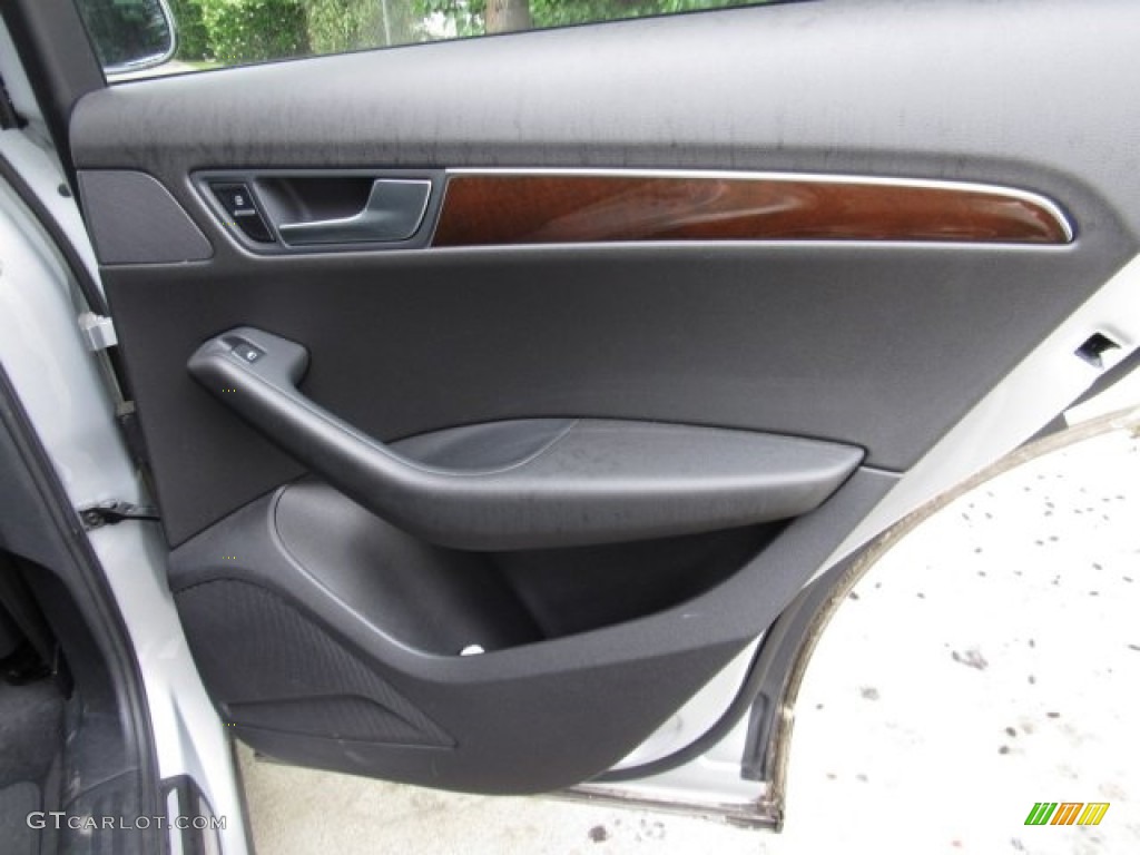 2012 Q5 3.2 FSI quattro - Ice Silver Metallic / Black photo #22