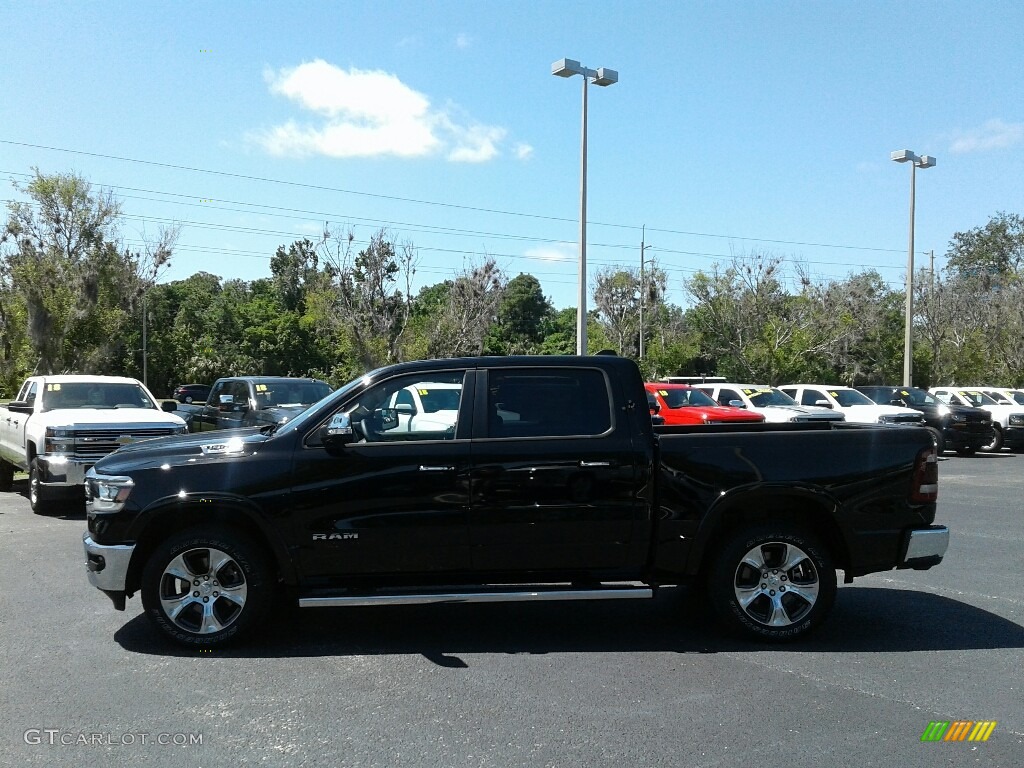 2019 1500 Laramie Crew Cab 4x4 - Diamond Black Crystal Pearl / Black photo #2