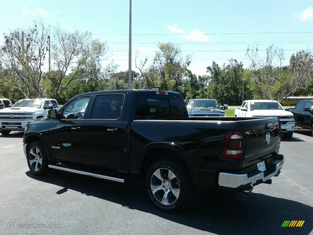 2019 1500 Laramie Crew Cab 4x4 - Diamond Black Crystal Pearl / Black photo #3