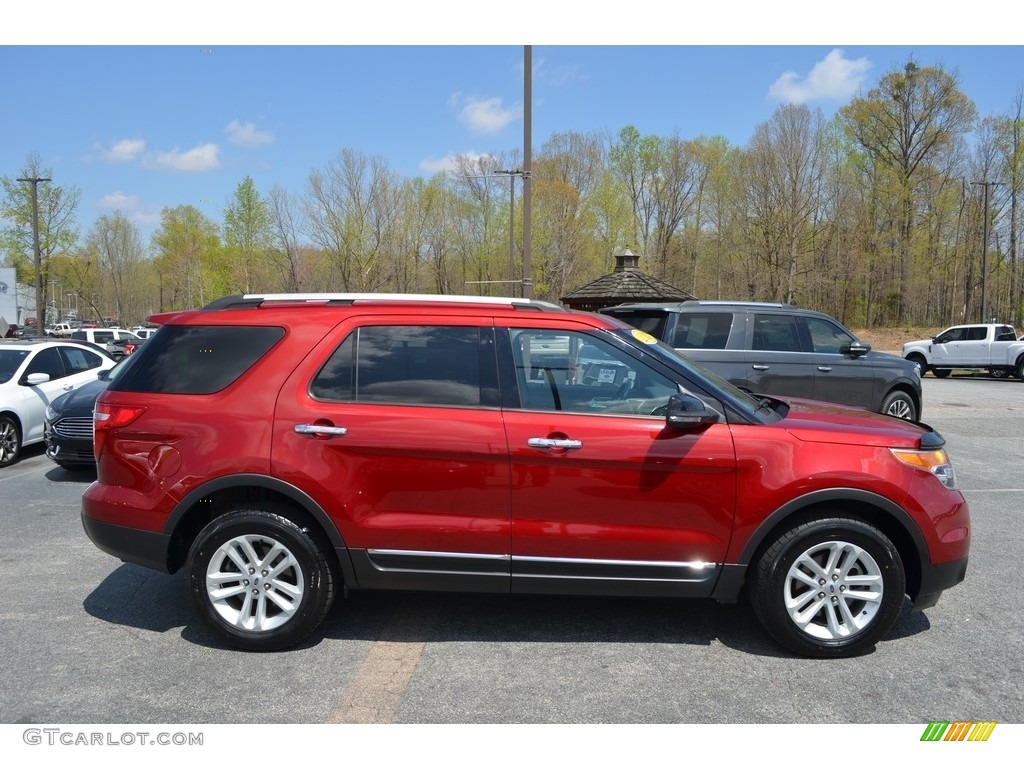 2013 Explorer XLT 4WD - Ruby Red Metallic / Medium Light Stone photo #2