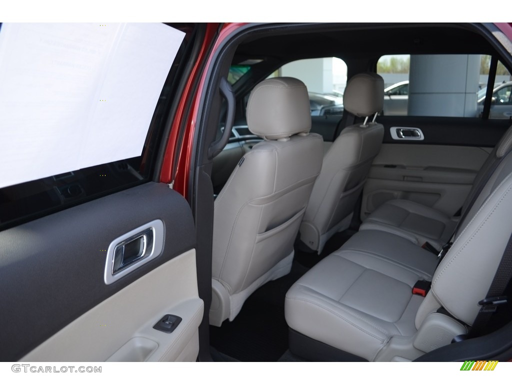 2013 Explorer XLT 4WD - Ruby Red Metallic / Medium Light Stone photo #11