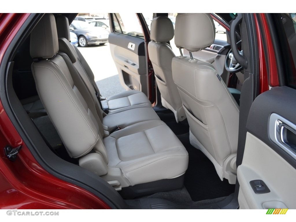 2013 Explorer XLT 4WD - Ruby Red Metallic / Medium Light Stone photo #13