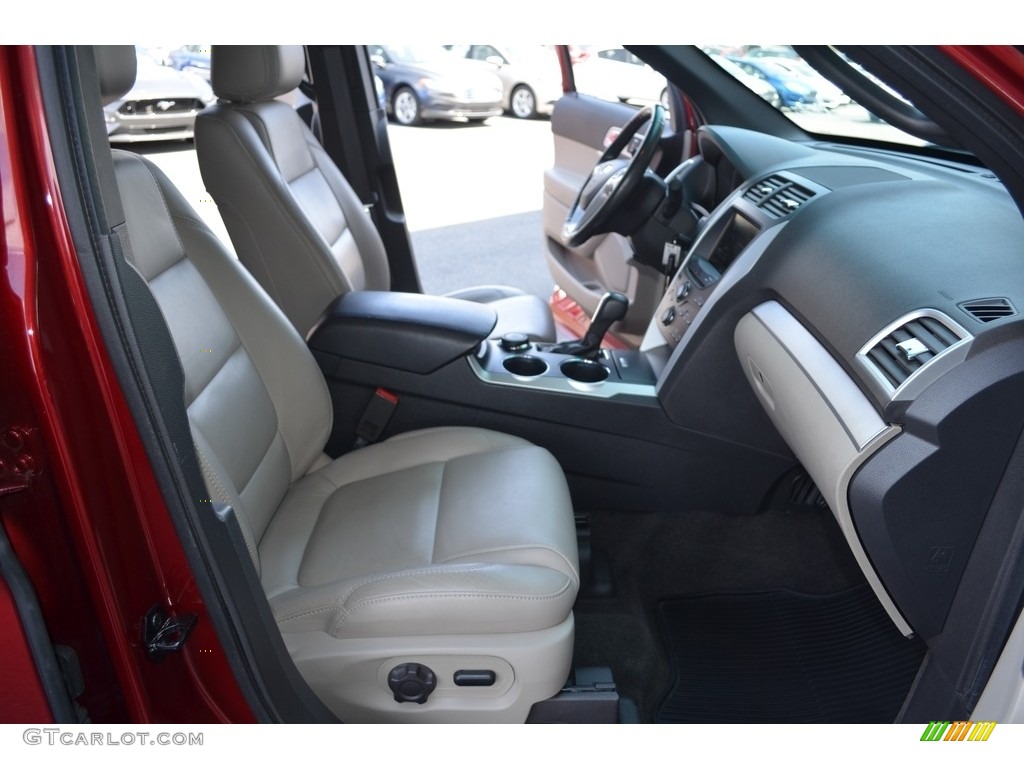 2013 Explorer XLT 4WD - Ruby Red Metallic / Medium Light Stone photo #15