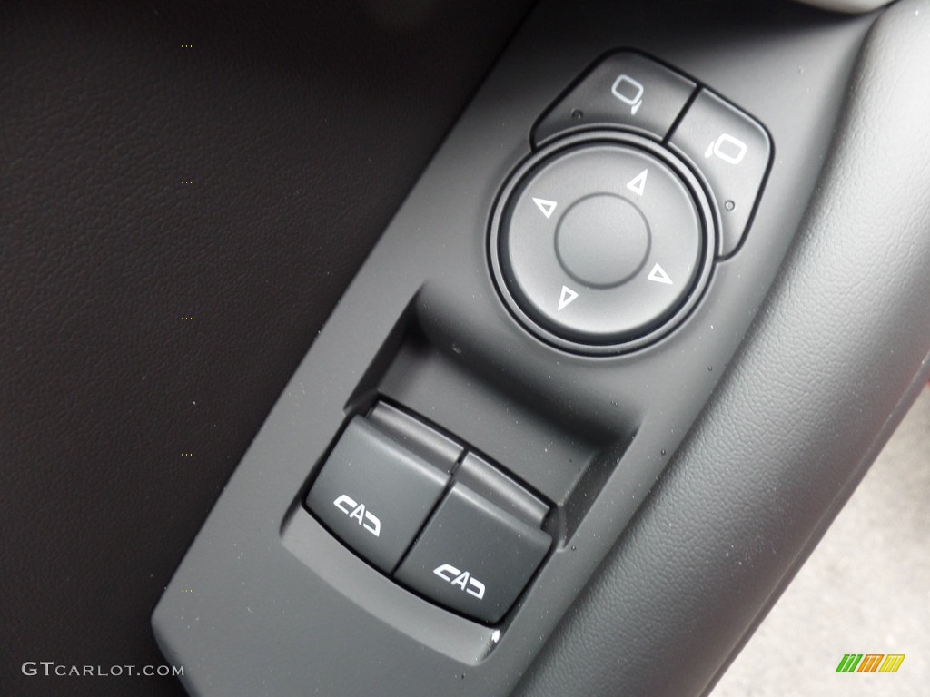 2018 Chevrolet Camaro SS Coupe Controls Photo #126666650