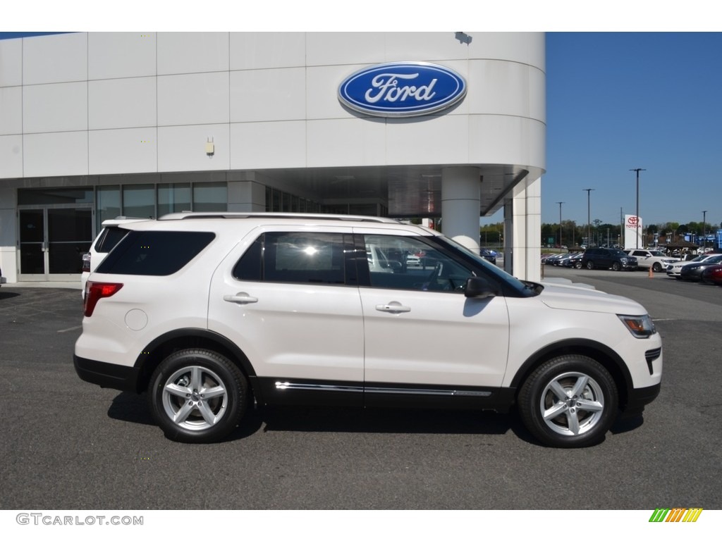 2018 Explorer XLT - White Platinum / Ebony Black photo #2