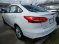 Oxford White - Focus SE Sedan Photo No. 3