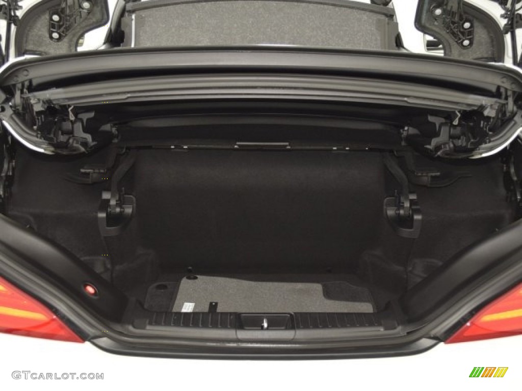 2016 Mercedes-Benz SL 550 Roadster Trunk Photo #126669449